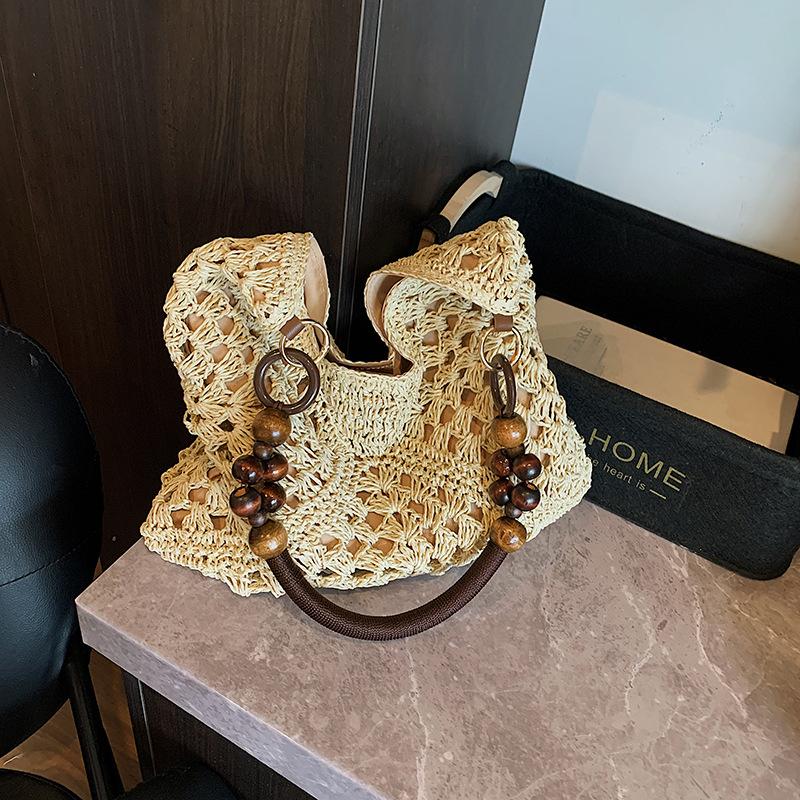 Модный тренд повседневная простая текстура большая вместимость сумка 2025 лето новая зарубежный стиль женская на плечо сумка-тоут бежевый
Модный тренд повседневная простая текстура большая вместимость сумка 2025 лето новая зарубежный стиль женская на плечо сумка-тоут бежевый