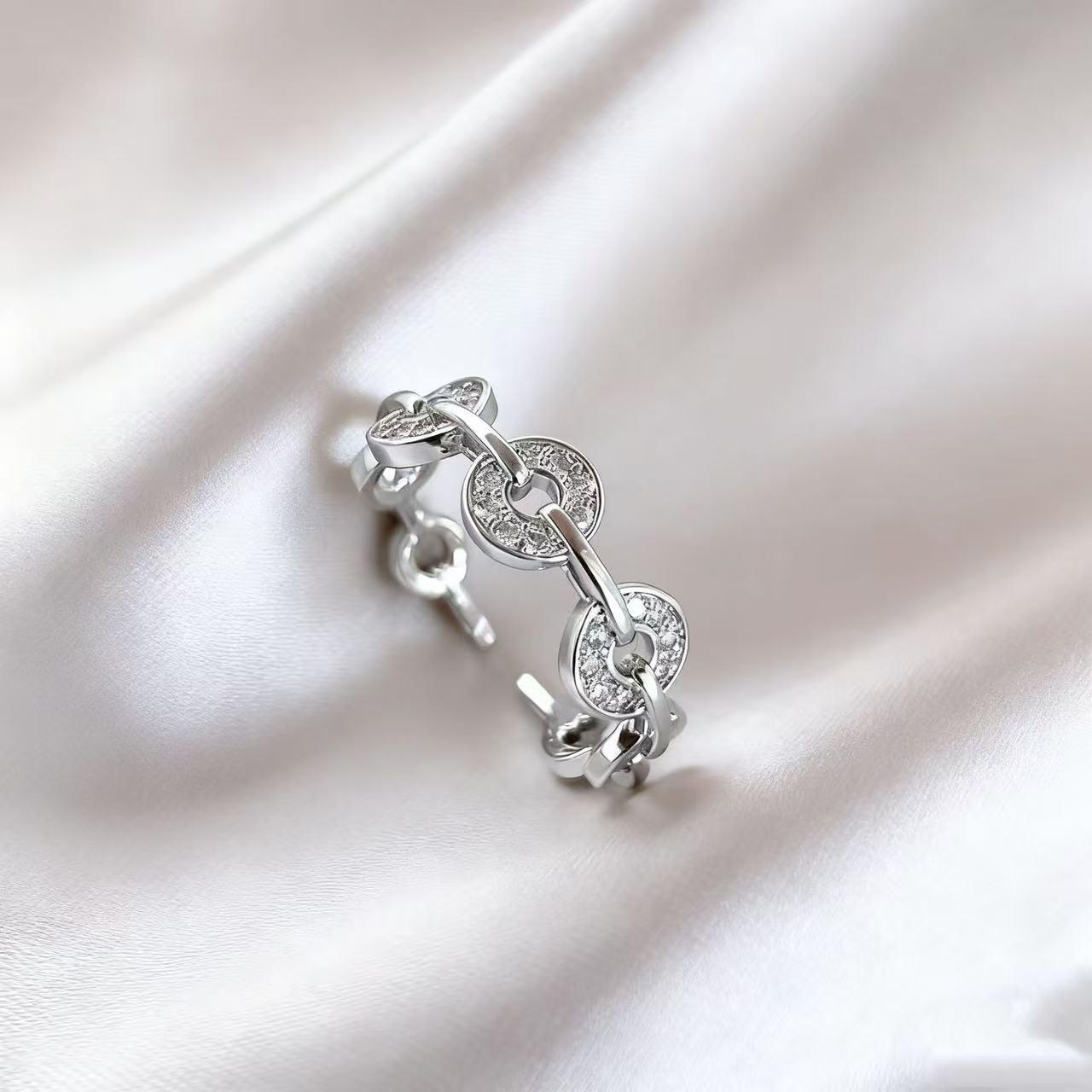 Wangcai Women s Open Ring: Niche Design, European-American Light Luxury, High-End Copper Coin Index Finger Ring. Adjustable Open
Wangcai Women s Open Ring: Niche Design, European-American Light Luxury, High-End Copper Coin Index Finger Ring. Adjustable Open