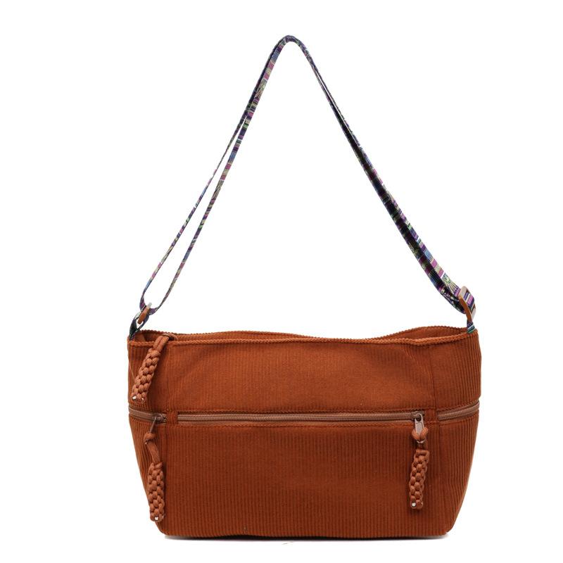 Autumn and winter new fashion corduroy shoulder bag women s bag solid color versatile high sense niche fashion messenger bag коричневый
Autumn and winter new fashion corduroy shoulder bag women s bag solid color versatile high sense niche fashion messenger bag коричневый