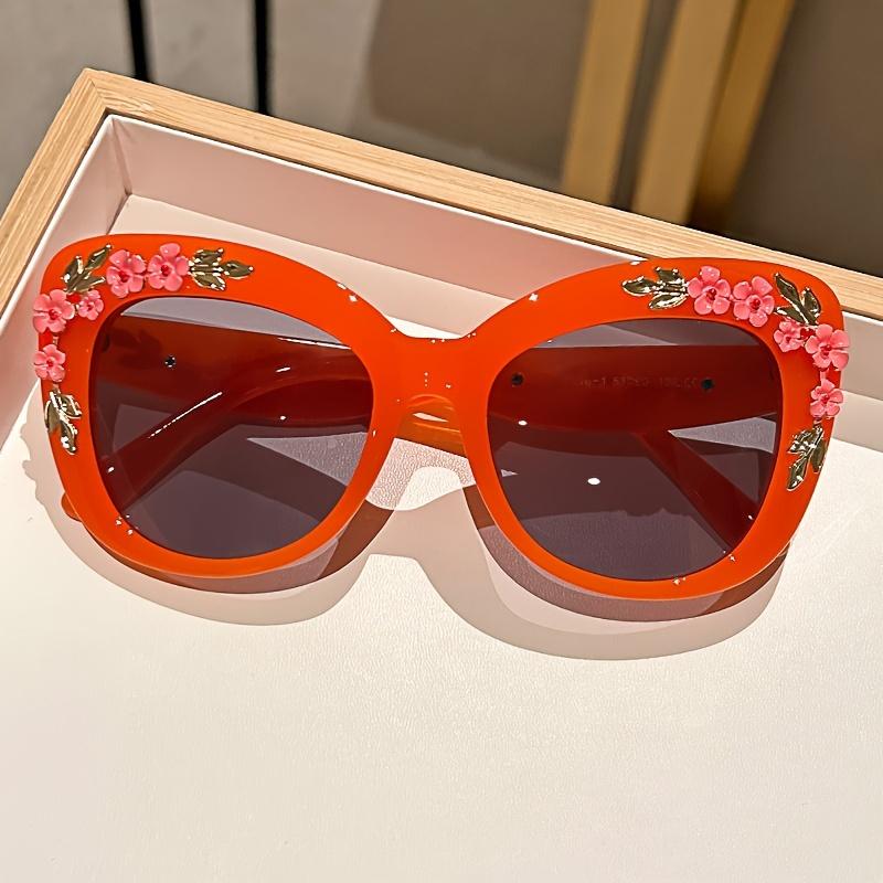 2025Elegant Cat Eye Glasses for Women, Floral Camellia Design, Anti-Reflective PC Lens, Plastic Frame, Fashionable Beach Eyewear
2025Elegant Cat Eye Glasses for Women, Floral Camellia Design, Anti-Reflective PC Lens, Plastic Frame, Fashionable Beach Eyewear