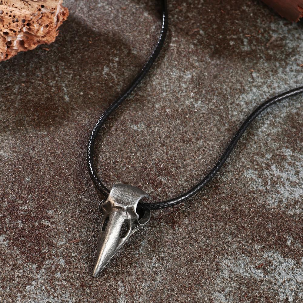 pendant necklace
pendant necklace