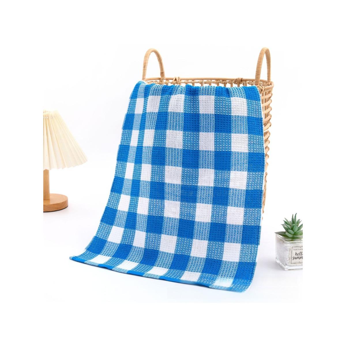 Classic plaid kitchen cloth, home cleaning
Classic plaid kitchen cloth, home cleaning