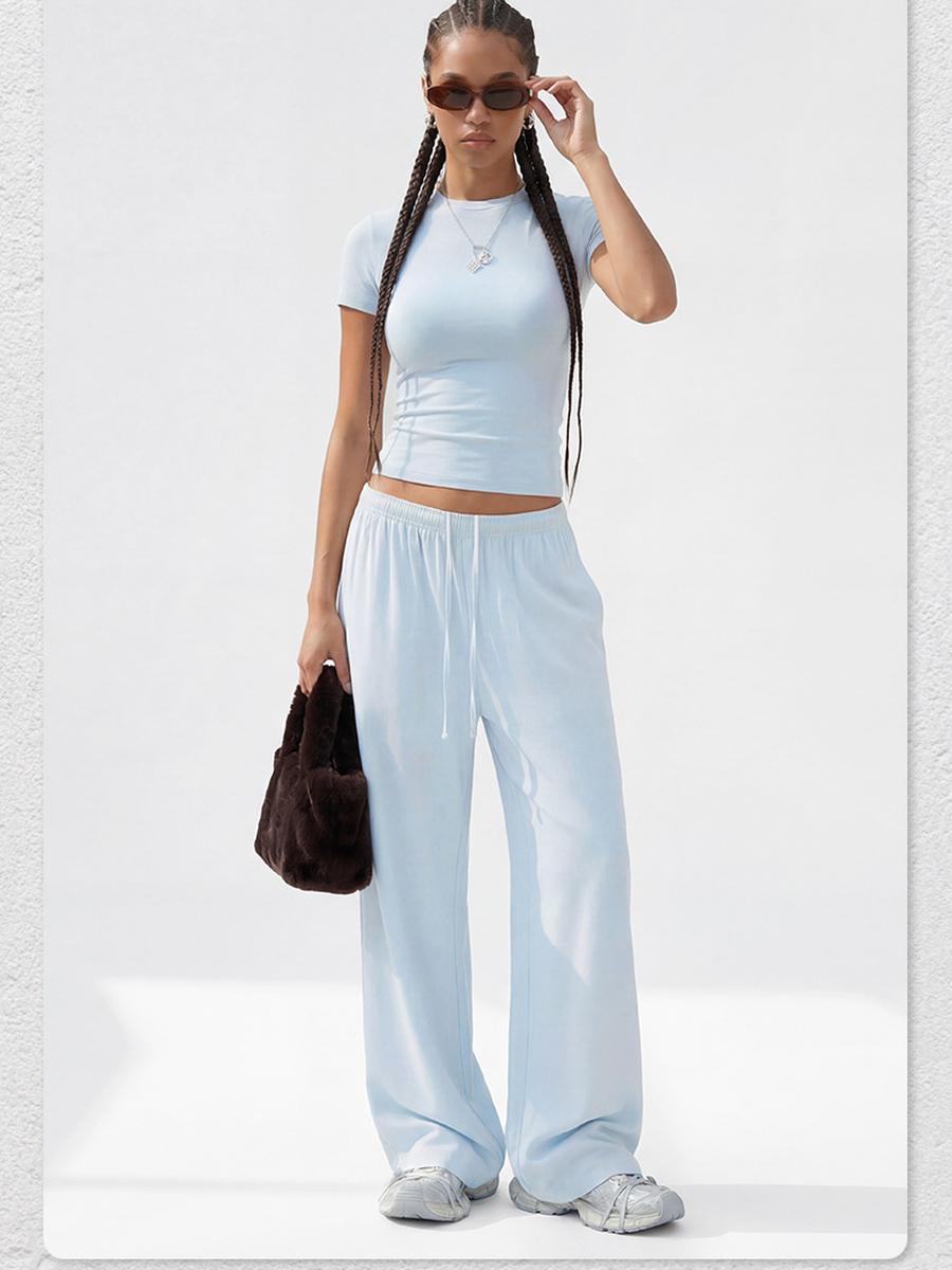 Street Style Summer Women s Short Sleeve High Waist Straight Leg Pants Outfit Set for Outdoor Sports and Leisure M синий
Street Style Summer Women s Short Sleeve High Waist Straight Leg Pants Outfit Set for Outdoor Sports and Leisure M синий