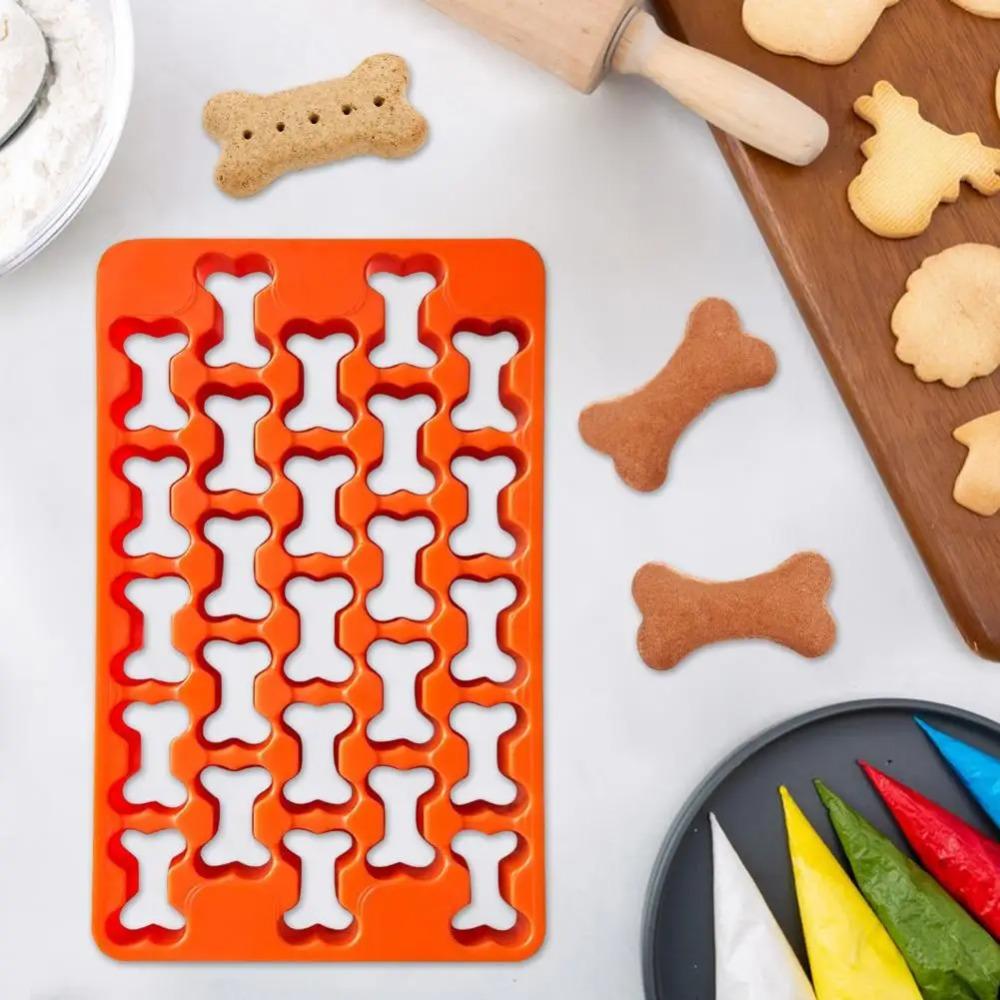 Easy To Clean 25Pcs Bone Biscuit Cutter Plastic Dog Bone Baking Mold for Dough Bread Toast помаранчевий
Easy To Clean 25Pcs Bone Biscuit Cutter Plastic Dog Bone Baking Mold for Dough Bread Toast помаранчевий