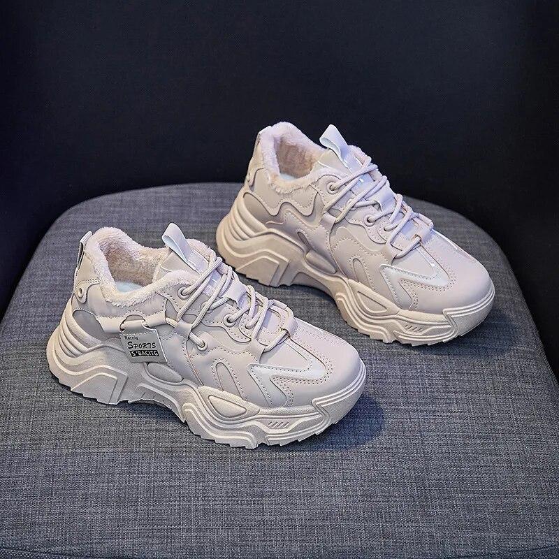 Woman Winter Sneakers with Fur Ladies Snow Boots Comfort Plus Plush Warm Sports Shoes Women Platform Skateboard Cott Shoes 35
Woman Winter Sneakers with Fur Ladies Snow Boots Comfort Plus Plush Warm Sports Shoes Women Platform Skateboard Cott Shoes 35