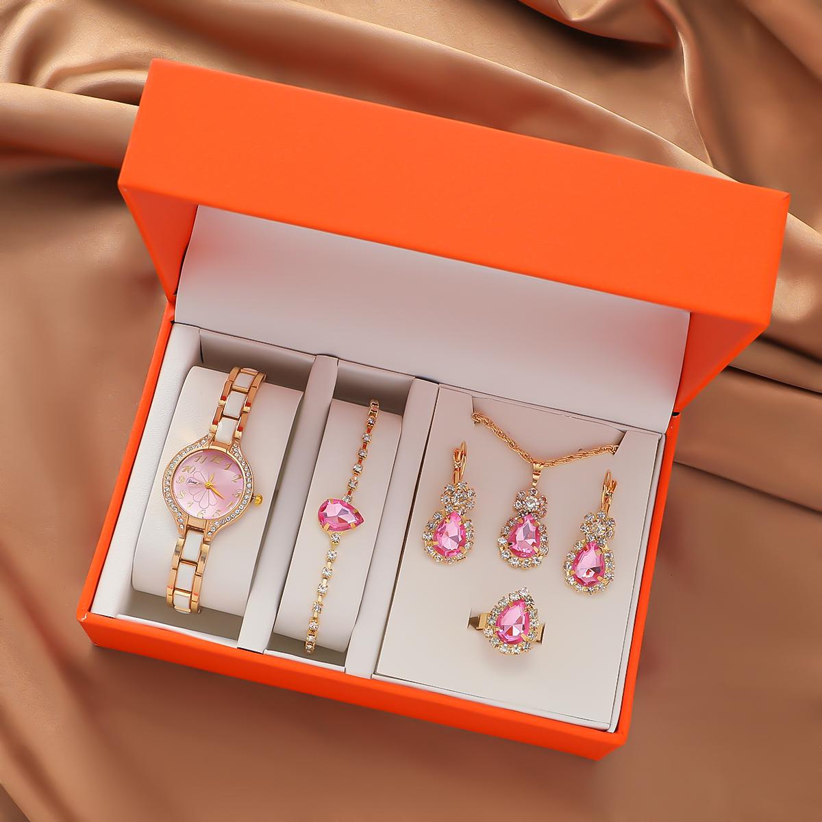 Новые круглые модные женские часы класса люкс с имитацией керамики без подарочной коробки, набор из пяти предметов с аксессуарами в форме сердца золотой
Новые круглые модные женские часы класса люкс с имитацией керамики без подарочной коробки, набор из пяти предметов с аксессуарами в форме сердца золотой