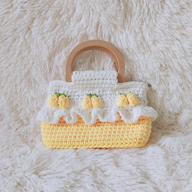 Creamy Cherry Hand-Knitted Wool Handbag & Coin Purse жовтий
Creamy Cherry Hand-Knitted Wool Handbag & Coin Purse жовтий