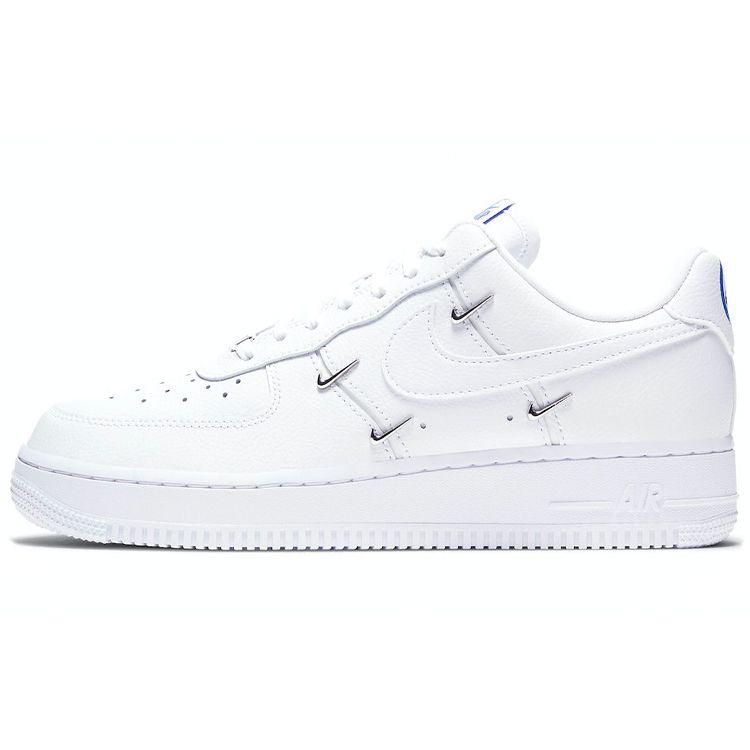 Nike Air Force 1 07 LX Sisterhood — женские кроссовки White Metallic Silver Hyper-Royal Black CT1990-100
Nike Air Force 1 07 LX Sisterhood — женские кроссовки White Metallic Silver Hyper-Royal Black CT1990-100