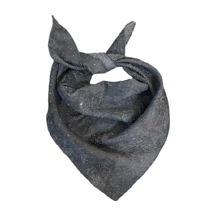 Fashionable Retros Flower Soft Polyester Head Scarf For Women Outdoor Adventures And Travel One Size черный серый
Fashionable Retros Flower Soft Polyester Head Scarf For Women Outdoor Adventures And Travel One Size черный серый