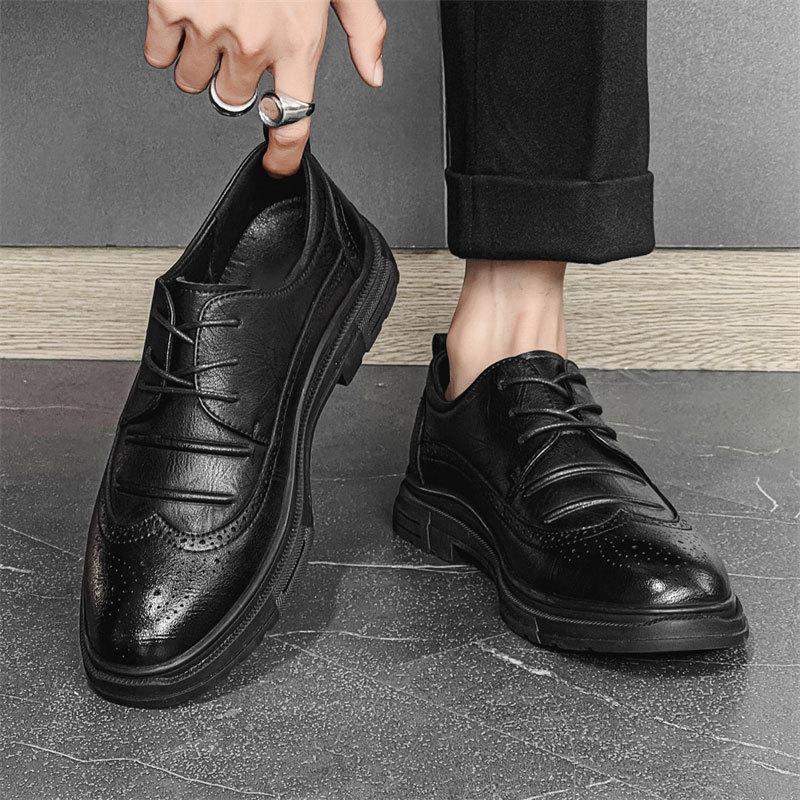 Весенняя обувь Брок для мужчин, британский стиль, корейская версия, для шафера с костюмом, свадебная, для жениха, деловая, повседневная кожаная обувь для мужчин 38 чёрный
Весенняя обувь Брок для мужчин, британский стиль, корейская версия, для шафера с костюмом, свадебная, для жениха, деловая, повседневная кожаная обувь для мужчин 38 чёрный