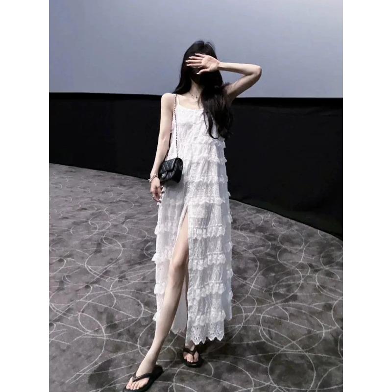 Модное корейское кружевное платье на подтяжках, окрашенное в ореол, джинсовый жилет, комплект из двух предметов, женский тонкий летний пляжный костюм с полым разрезом и градиентом
Модное корейское кружевное платье на подтяжках, окрашенное в ореол, джинсовый жилет, комплект из двух предметов, женский тонкий летний пляжный костюм с полым разрезом и градиентом