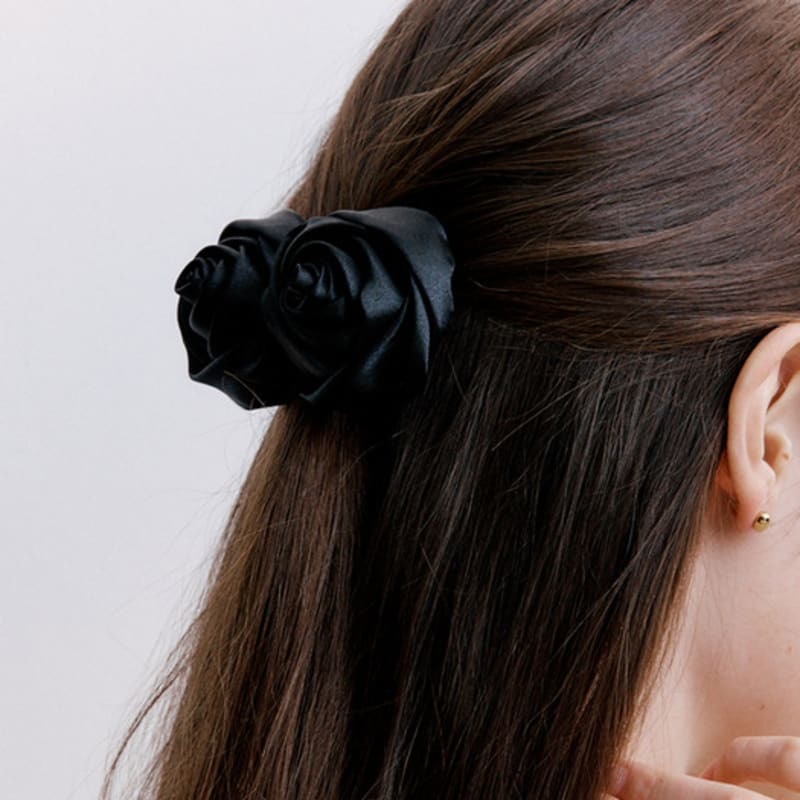 ROAJU double corsage hair pin White
ROAJU double corsage hair pin White