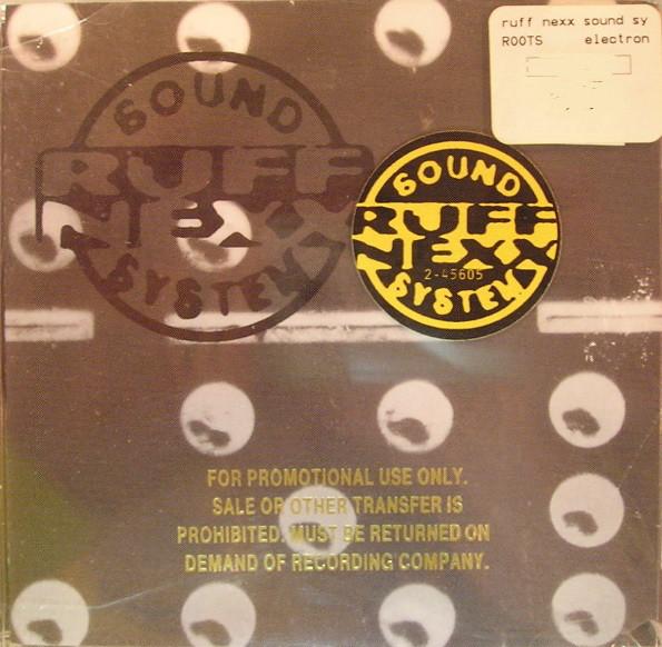 CD RUFFNEXX SOUND SYSTEM - Ruffnexx 9456052 Qwest Records 1995 US Dance & Electronica Used
CD RUFFNEXX SOUND SYSTEM - Ruffnexx 9456052 Qwest Records 1995 US Dance & Electronica Used