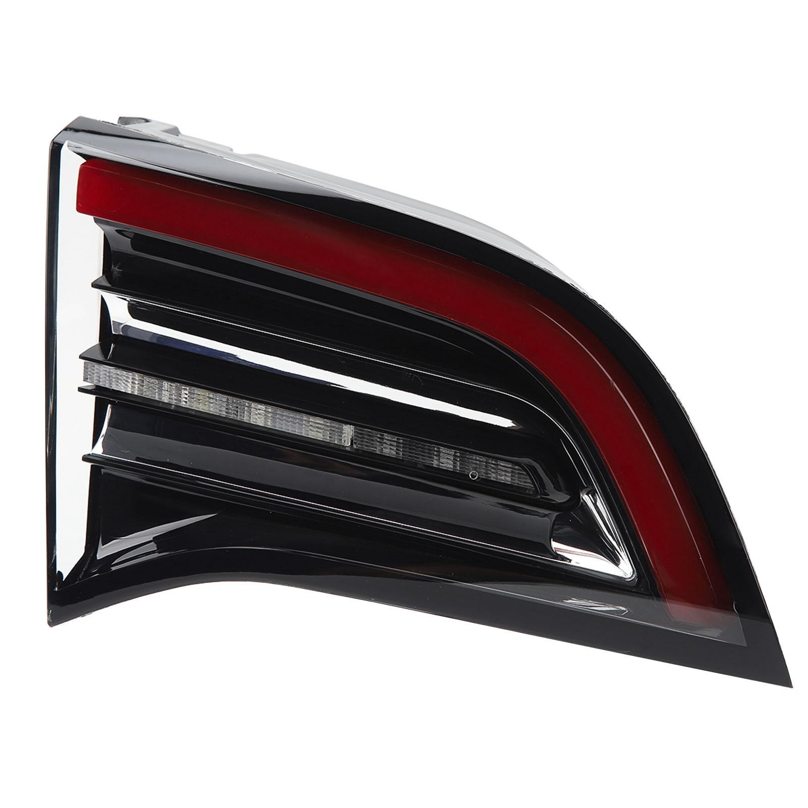 Задний левый внутренний задний фонарь 1077401 00 B Внутренний задний фонарь со стороны водителя
Задний левый внутренний задний фонарь 1077401 00 B Внутренний задний фонарь со стороны водителя