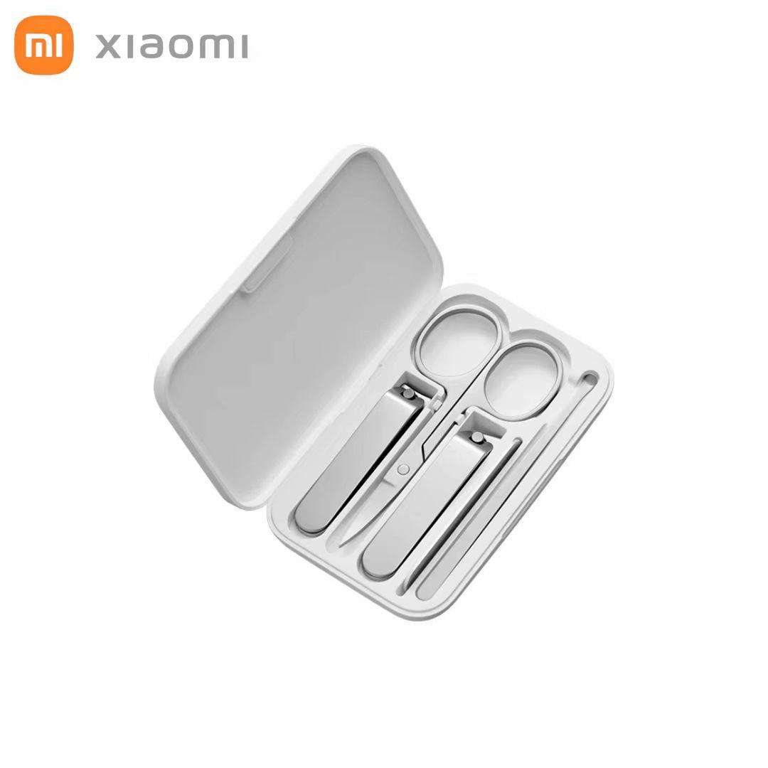 Набор кусачек для ногтей из нержавеющей стали Xiaomi с защитой от брызг для мужчин и женщин
Набор кусачек для ногтей из нержавеющей стали Xiaomi с защитой от брызг для мужчин и женщин