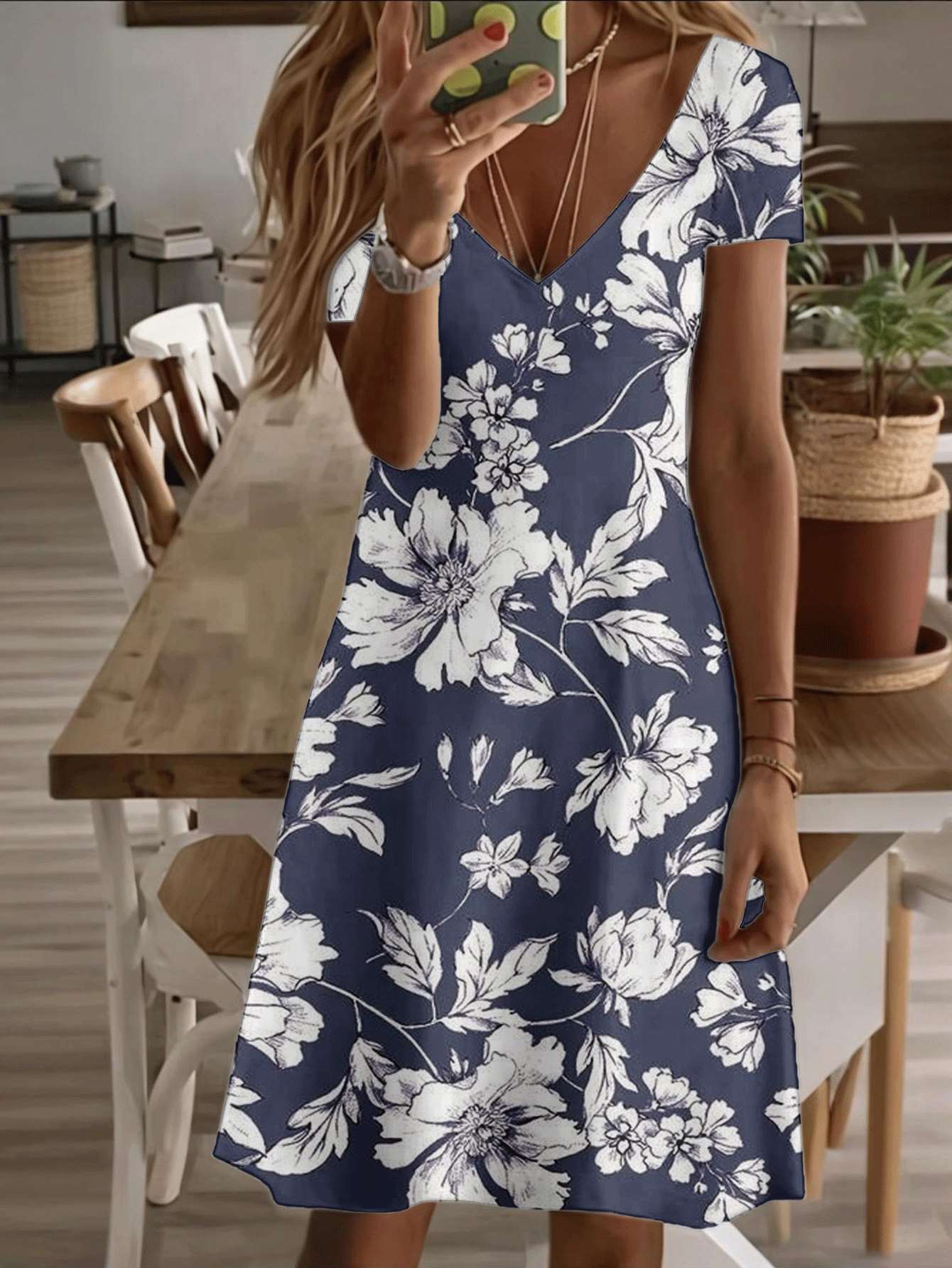 Vneck shortsleeve midi dress floral print for women navy blue blossom pattern 3D premium printing durable material casual and fashionable style pe 4XL дубильна кора
Vneck shortsleeve midi dress floral print for women navy blue blossom pattern 3D premium printing durable material casual and fashionable style pe 4XL дубильна кора
