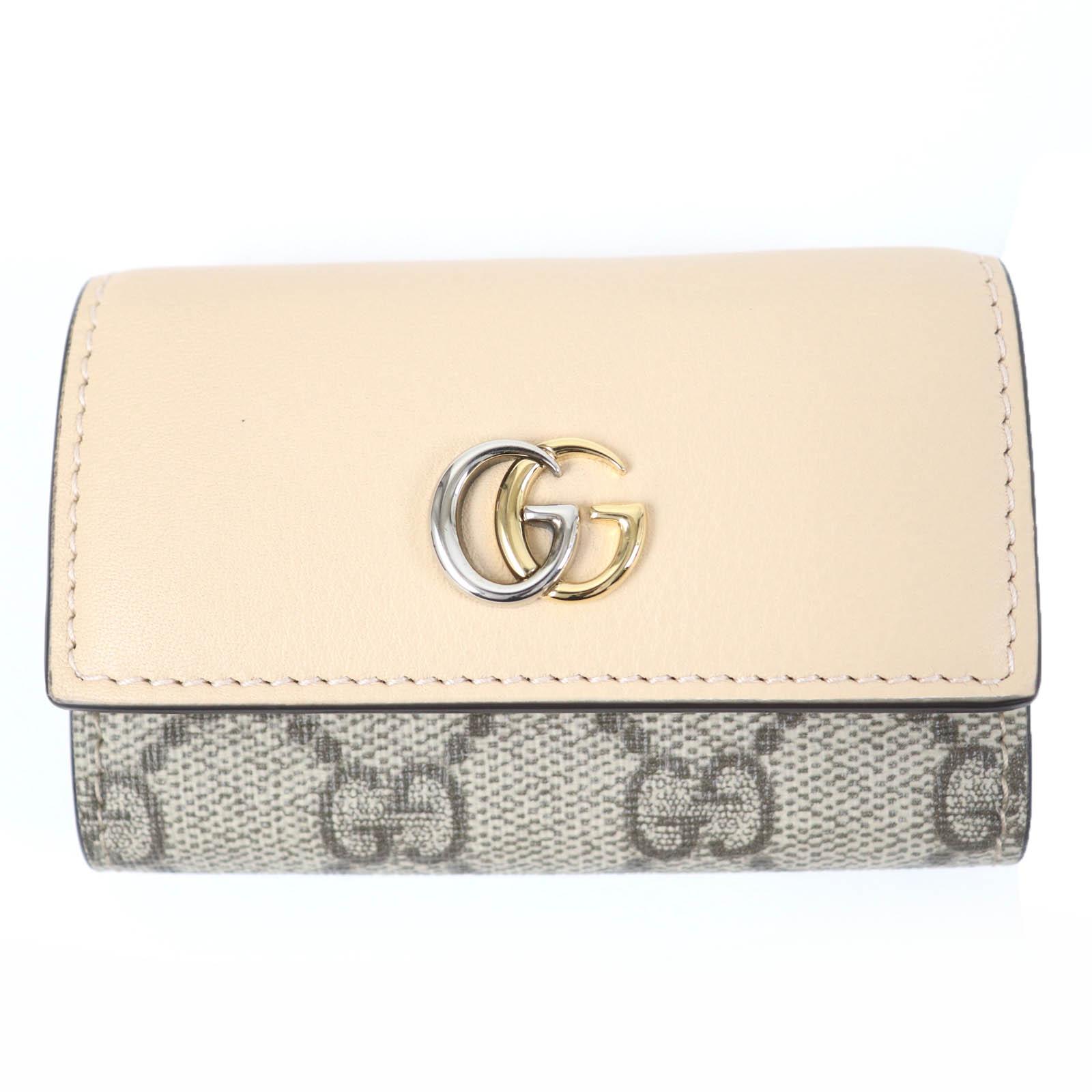 Excellent GUCCI Key holder Double G Key holder beige leather Women 795649 Used
Excellent GUCCI Key holder Double G Key holder beige leather Women 795649 Used
