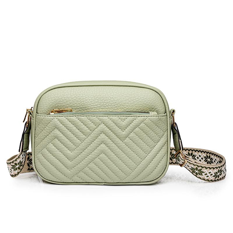 Quilted Crossbody Bag For Women Casual Commuter Crossbody Purses For Work And Daily Use Compact Shoulder Bags Premium (20cm Max Length 30cm)
Quilted Crossbody Bag For Women Casual Commuter Crossbody Purses For Work And Daily Use Compact Shoulder Bags Premium (20cm Max Length 30cm)