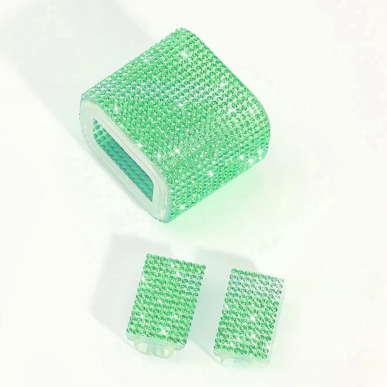 Набор из 3 предметов Красивый блестящий защитный чехол со стразами из силикона для зарядного устройства USB-кабеля с защитой от поломки зелёный
Набор из 3 предметов Красивый блестящий защитный чехол со стразами из силикона для зарядного устройства USB-кабеля с защитой от поломки зелёный