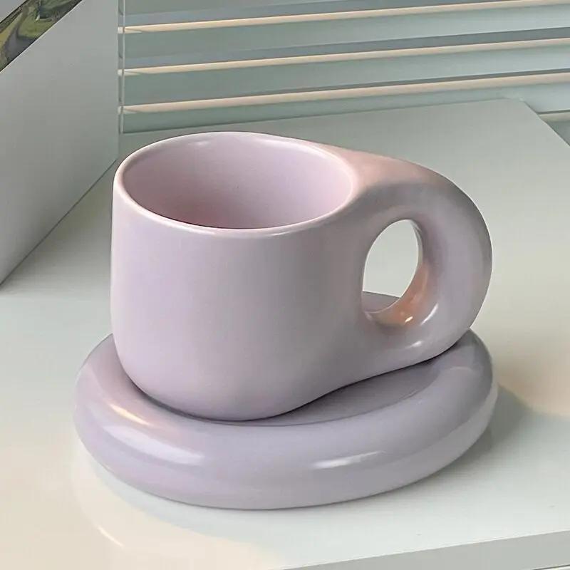 Набор из пухлой молочной кружки и блюдца для офиса и дома, стильная нишевая толстая кофейная чашка объемом 9 унций для чая латте, молочные подарки 401-500ml