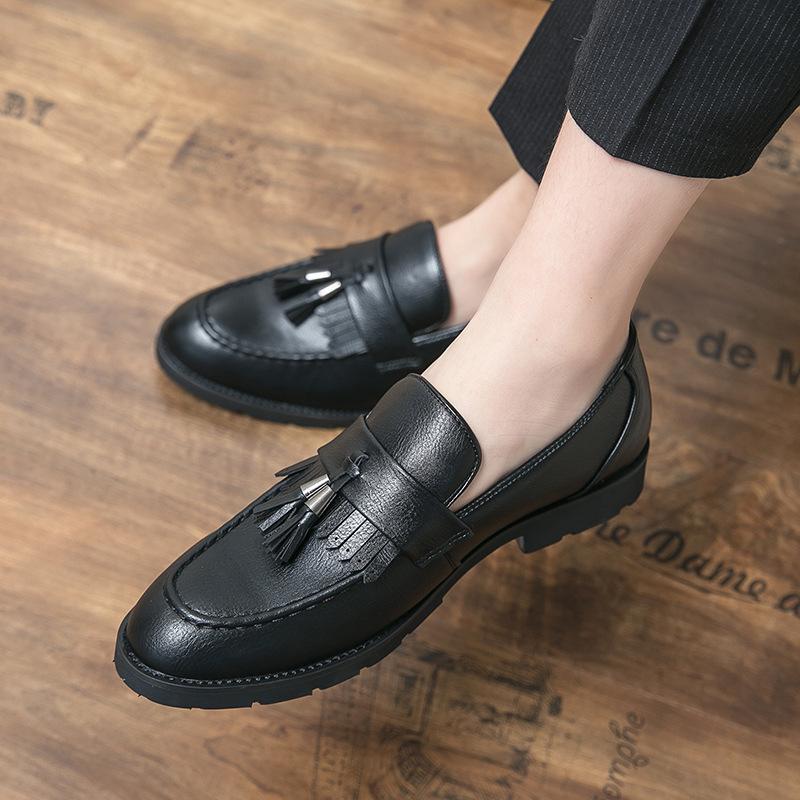 2025 new summer men s shoes British business casual men s pointed leather shoes 38
2025 new summer men s shoes British business casual men s pointed leather shoes 38