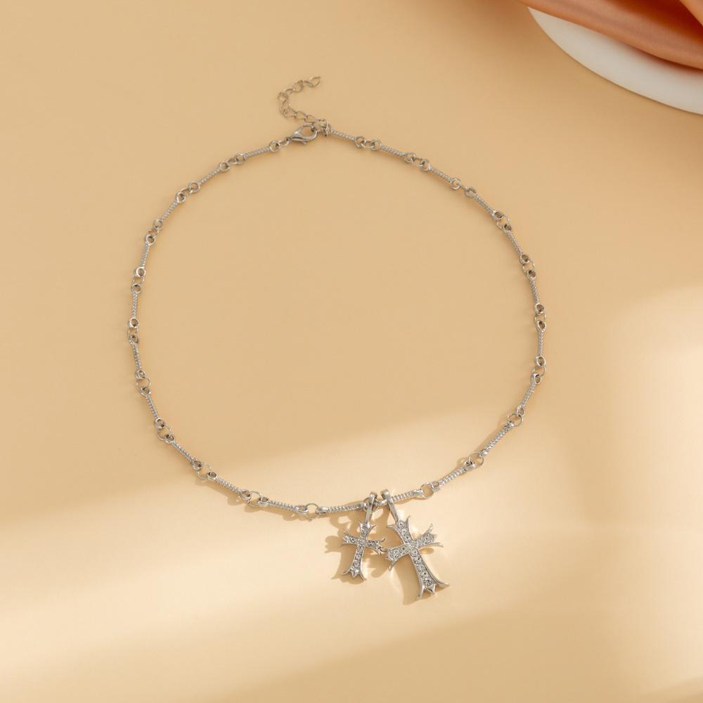 Full Diamond Double Cross Long Necklace Women s Trend High Sense Baroque Versatile Retro Sweater Chain срібний
Full Diamond Double Cross Long Necklace Women s Trend High Sense Baroque Versatile Retro Sweater Chain срібний