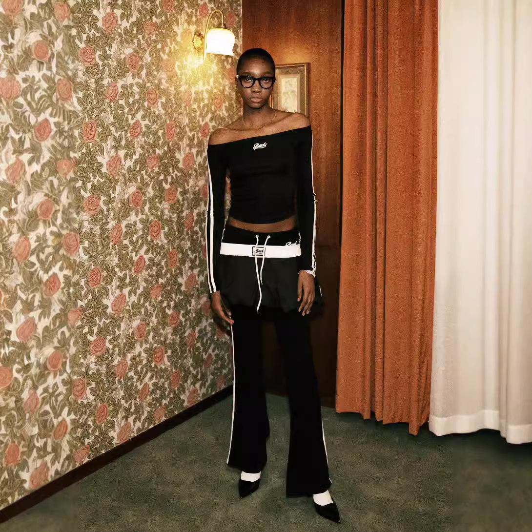 Bad Blood High Waist Black Flared Pants: Slimming, Casual, Women s Embroidered, Striped, Draped, Long. Small темно-синього кольору
Bad Blood High Waist Black Flared Pants: Slimming, Casual, Women s Embroidered, Striped, Draped, Long. Small темно-синього кольору