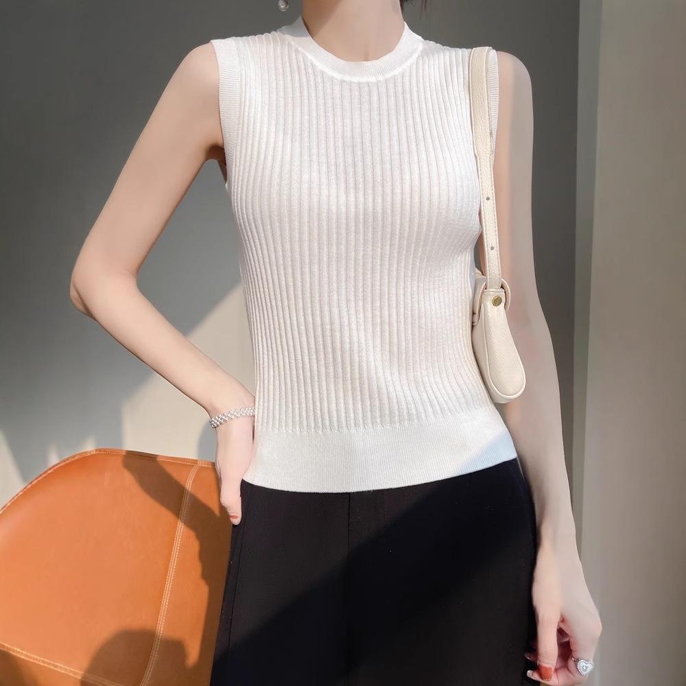 New 2025 Women s Sleeveless Ice Silk Tank Top - Versatile Summer Round Neck Camisole Medium
New 2025 Women s Sleeveless Ice Silk Tank Top - Versatile Summer Round Neck Camisole Medium