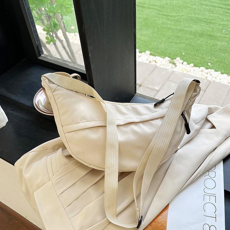 Повседневные однотонные женские сумки-хобо через плечо, модные нейлоновые женские сумки через плечо, простые женские сумки-кошельки подмышками 30 x 15 x 10 cm белый
Повседневные однотонные женские сумки-хобо через плечо, модные нейлоновые женские сумки через плечо, простые женские сумки-кошельки подмышками 30 x 15 x 10 cm белый