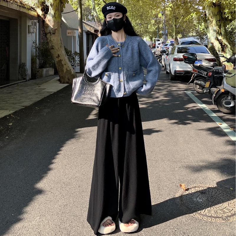 Новые трикотажные брюки широкого кроя для женщин на весну и осень, свободные, ленивые, с высокой посадкой, повседневные брюки XL
Новые трикотажные брюки широкого кроя для женщин на весну и осень, свободные, ленивые, с высокой посадкой, повседневные брюки XL