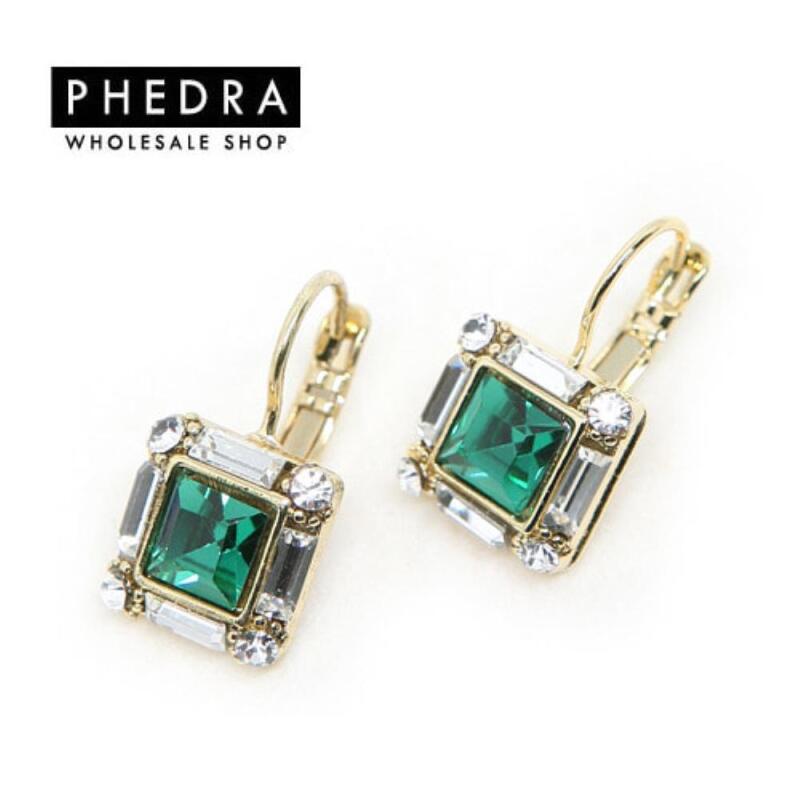 Women s Antique Peach Green Stone Earrings A25178_BLUE
Women s Antique Peach Green Stone Earrings A25178_BLUE