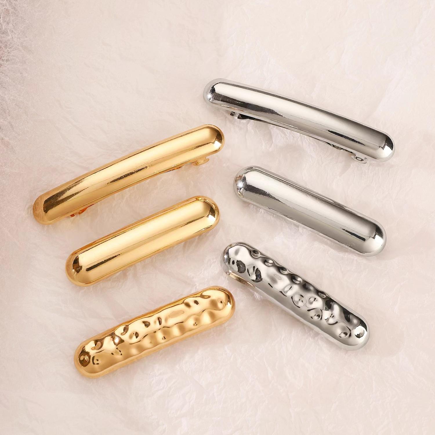 Alloy Concave Convex Spring Hair Clip For Women, Versatile Geometric Square Temperament Exquisite Hair Accessory Gift
Alloy Concave Convex Spring Hair Clip For Women, Versatile Geometric Square Temperament Exquisite Hair Accessory Gift