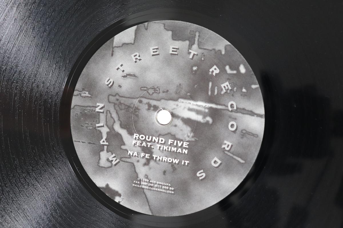 12inch Record ROUND FIVE PAUL ST HILAIRE Na Fe Throw It Na Fe Throw Versio MSR10 MAIN STREET 1999 Germany Dance Electronica Used
12inch Record ROUND FIVE PAUL ST HILAIRE Na Fe Throw It Na Fe Throw Versio MSR10 MAIN STREET 1999 Germany Dance Electronica Used