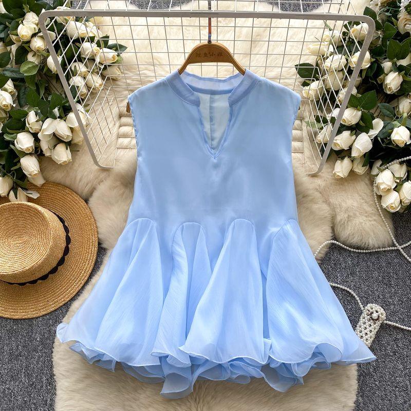 European Goods Fashionable Top Women 2025 Summer Design Sense Western Style Three-Dimensional Frill V-neck Sleeveless Shirts Women Shirt Blue One size
European Goods Fashionable Top Women 2025 Summer Design Sense Western Style Three-Dimensional Frill V-neck Sleeveless Shirts Women Shirt Blue One size