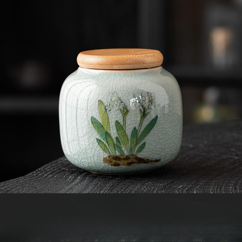 Chinese calligraphy tea jar ceramic mini small sealed jar Pu erh red green tea storage empty packaging box portable
Chinese calligraphy tea jar ceramic mini small sealed jar Pu erh red green tea storage empty packaging box portable