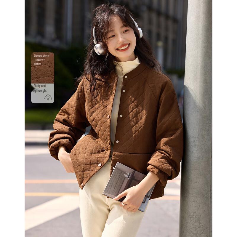 Mohan Yimei Women s Padded Jacket M
Mohan Yimei Women s Padded Jacket M