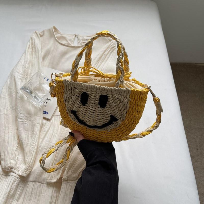 Niche Design Straw Woven Bag Korean Style Funny Cute Smiling Face Beach Knitted Portable Cross-body
Niche Design Straw Woven Bag Korean Style Funny Cute Smiling Face Beach Knitted Portable Cross-body