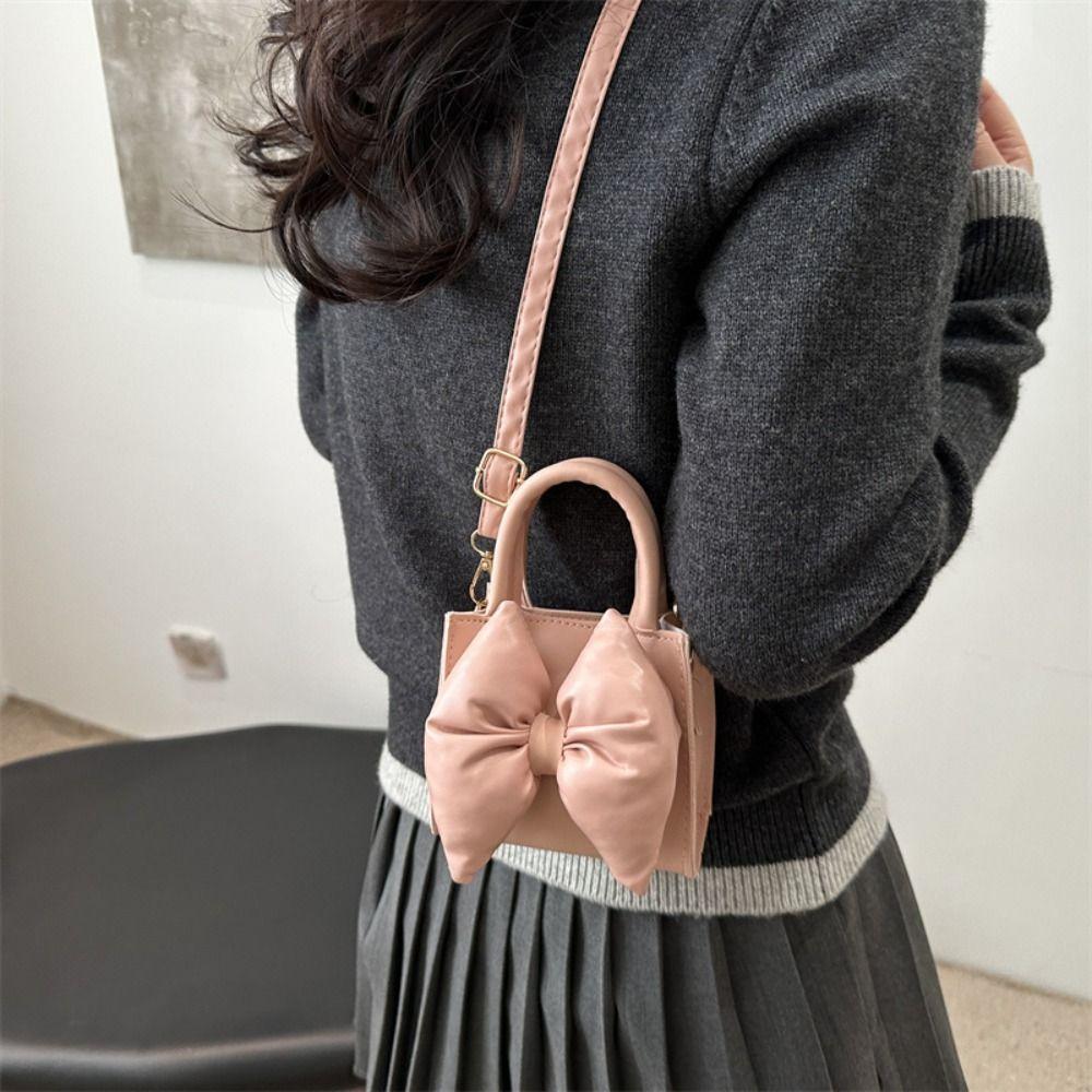 Mini Bow Shoulder Bag Solid Color Women s Handbag Casual Bowknot Crossbody Bag Daily рожевий
Mini Bow Shoulder Bag Solid Color Women s Handbag Casual Bowknot Crossbody Bag Daily рожевий