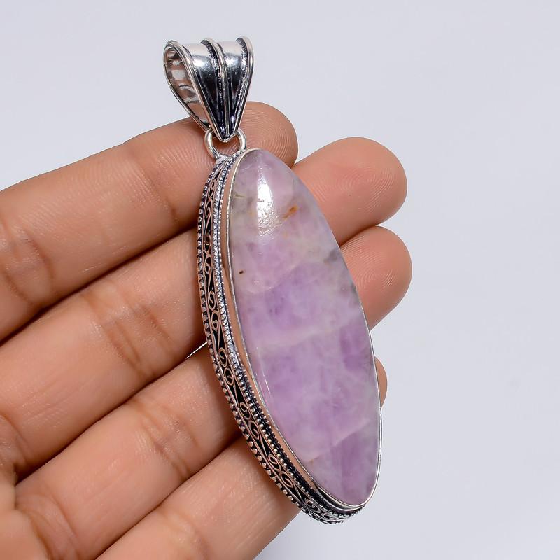 Dazzling Top Grade Qualite 100% Natural Pink Kunzite Marquise Shape Vintage Style Handmade Jewelry 925 Steling Silver Pendant 2.7 WSJ-4858 2.7
Dazzling Top Grade Qualite 100% Natural Pink Kunzite Marquise Shape Vintage Style Handmade Jewelry 925 Steling Silver Pendant 2.7 WSJ-4858 2.7