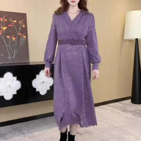 Elegant Lace Belted Dress: Autumn/Winter Fashion for Mature Women 6XL (220-240 Jin)
Elegant Lace Belted Dress: Autumn/Winter Fashion for Mature Women 6XL (220-240 Jin)