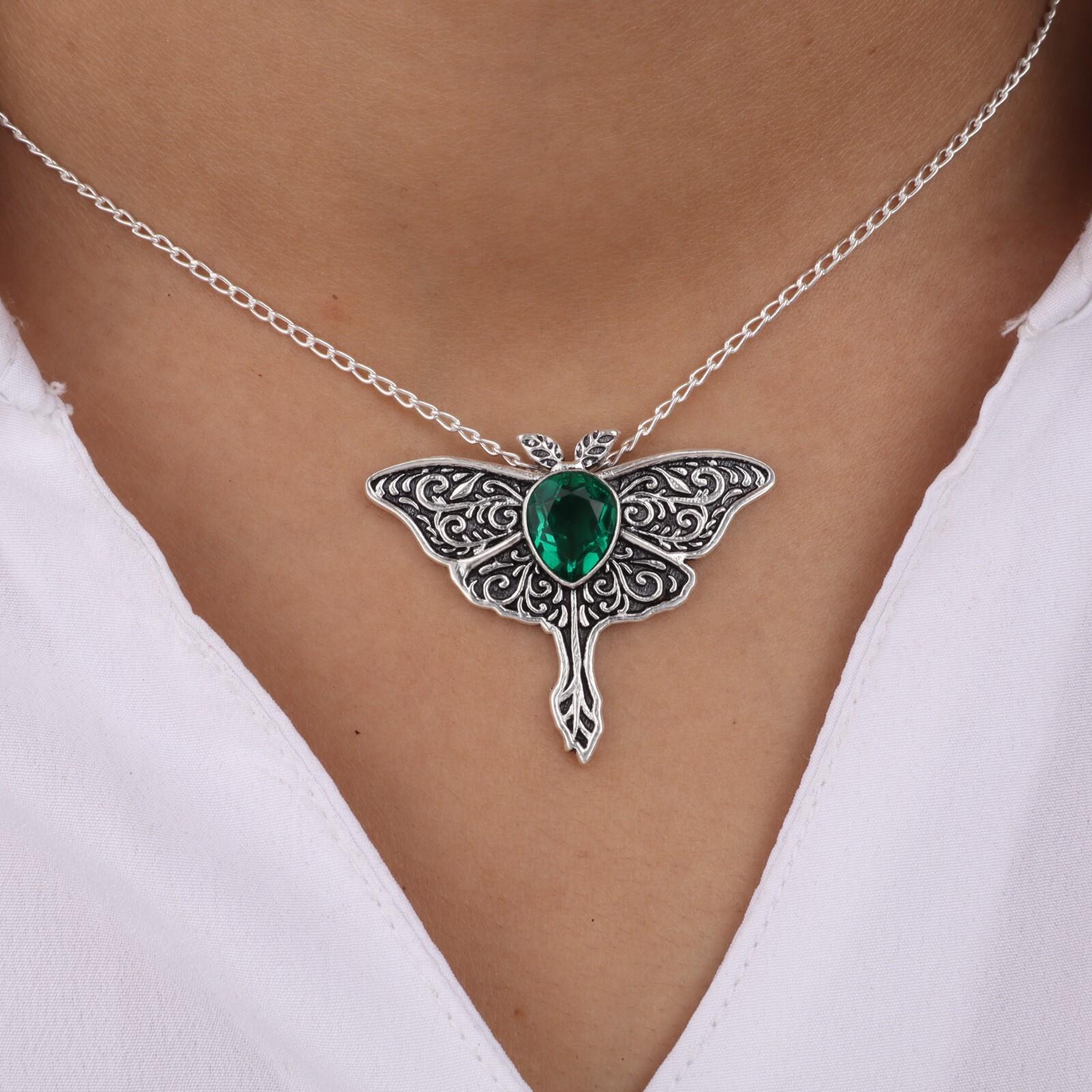 Chrome Diopside Gemstone 925 Sterling Silver Jewelry Pendant 1.2 Gift For Wife CP-31-5
Chrome Diopside Gemstone 925 Sterling Silver Jewelry Pendant 1.2 Gift For Wife CP-31-5