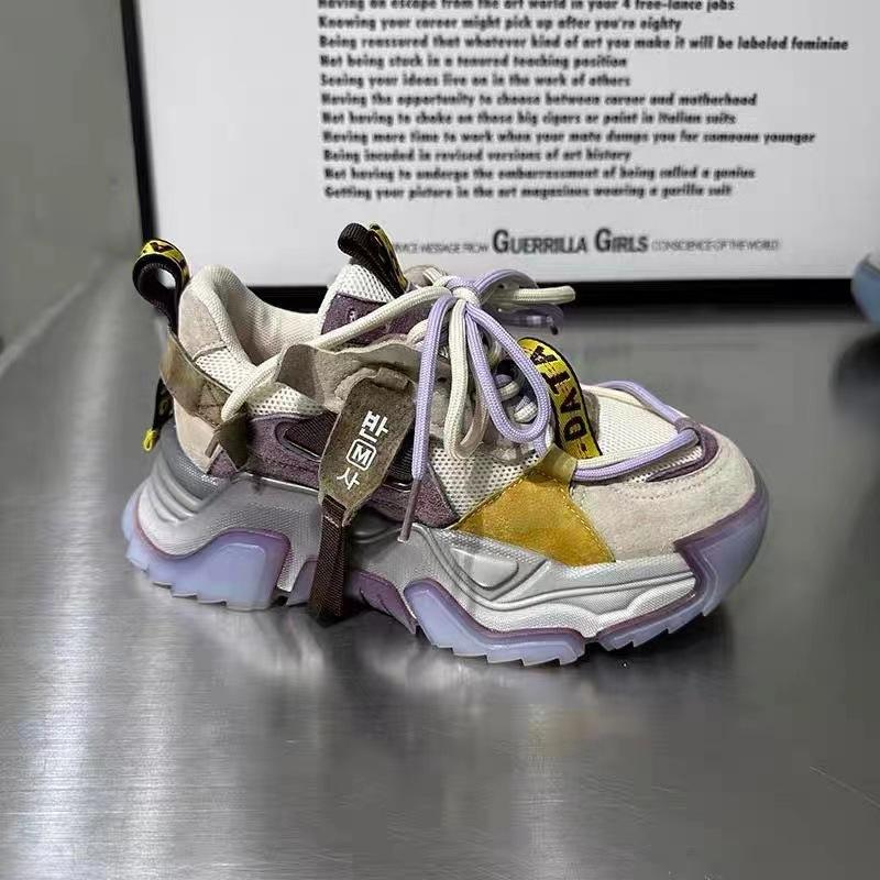 Новые модные мужские туфли на толстой подошве, увеличивающие рост, удобные кроссовки для бега, повседневная обувь для уличной фотографии 39
Новые модные мужские туфли на толстой подошве, увеличивающие рост, удобные кроссовки для бега, повседневная обувь для уличной фотографии 39