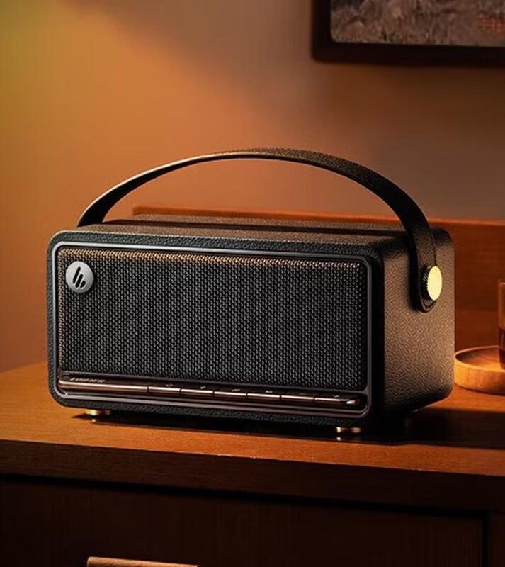 Edifier M285 Retro Portable Bluetooth Speaker
Edifier M285 Retro Portable Bluetooth Speaker