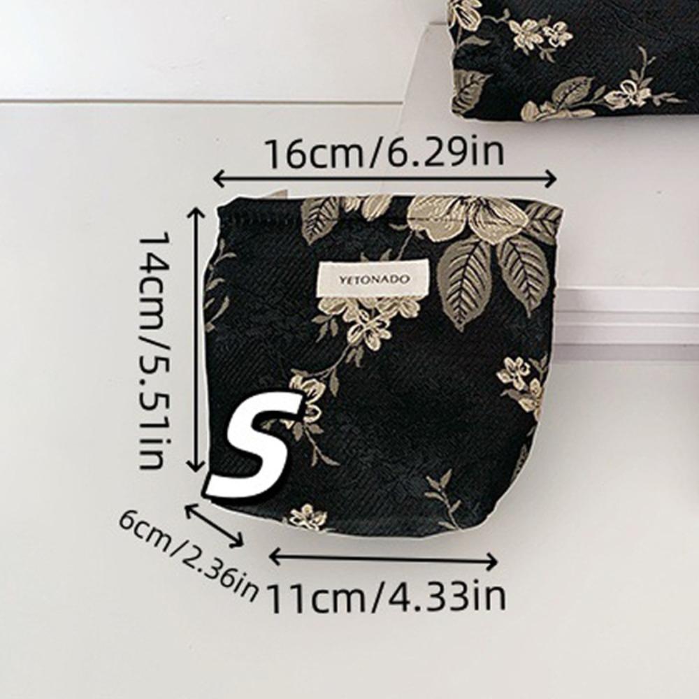 Polyester Canvas Flower Clutch Bag Flower Pattern Zipper Closure Makeup Bag Portable Large Capacity Cosmetic Organizer
Polyester Canvas Flower Clutch Bag Flower Pattern Zipper Closure Makeup Bag Portable Large Capacity Cosmetic Organizer