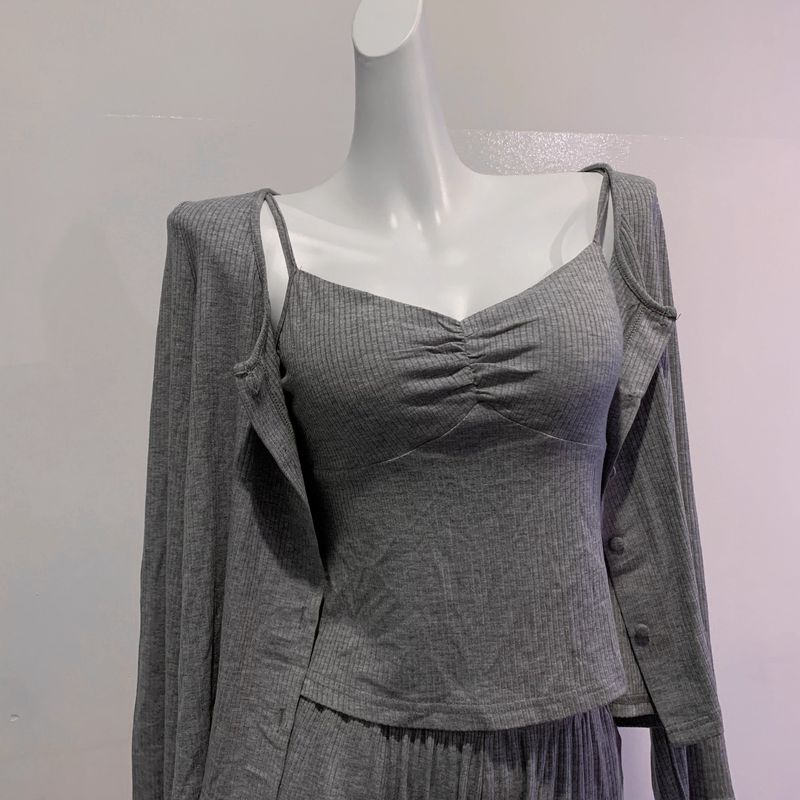 Lazy Flower Gray Pajamas Women s French Style Knitting Long Sleeve Three-Piece Suit Outwear Fancy with Braces and Breast Pad Homewear Lazy Grey XL
Lazy Flower Gray Pajamas Women s French Style Knitting Long Sleeve Three-Piece Suit Outwear Fancy with Braces and Breast Pad Homewear Lazy Grey XL