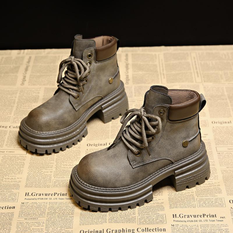 New Autumn Elastic Boots High Heel Medium Boots Martin Leather Boots Skinny Long Boots Versatile Medium Heel Women s Boots 40 сірий колір
New Autumn Elastic Boots High Heel Medium Boots Martin Leather Boots Skinny Long Boots Versatile Medium Heel Women s Boots 40 сірий колір