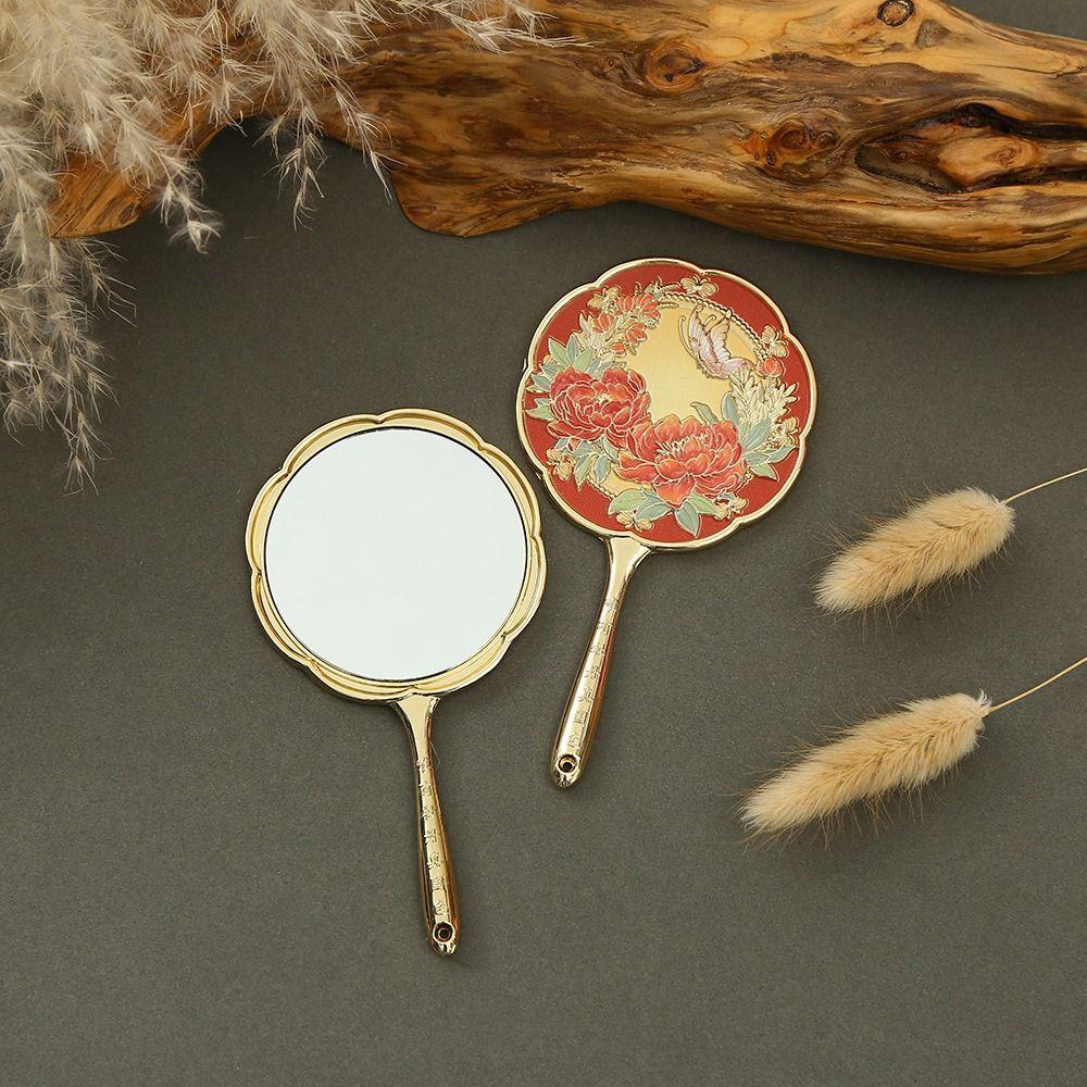 Peony Flower Handheld Mirror Portable Vanity Mirror Cute Chinese Style Metal Mirror Bedroom жовтий
Peony Flower Handheld Mirror Portable Vanity Mirror Cute Chinese Style Metal Mirror Bedroom жовтий