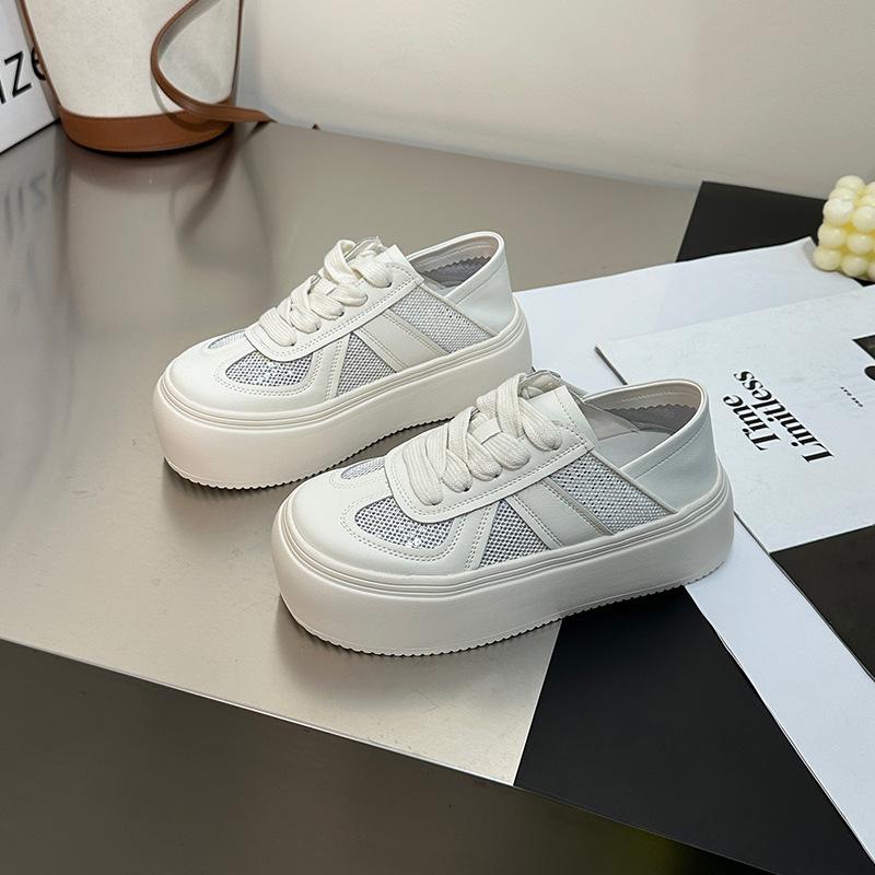 Korean version breathable mesh white shoes women s 2025 spring new cute versatile lightweight height increase breathable casual sports shoes 40
Korean version breathable mesh white shoes women s 2025 spring new cute versatile lightweight height increase breathable casual sports shoes 40