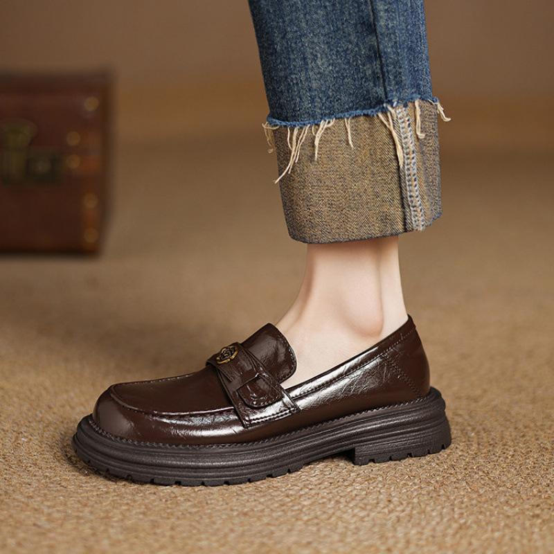 Новые женские туфли на все сезоны, с круглым носком, толстой подошвой, нескользящие, женские удобные туфли на мягкой подошве, на низком каблуке, на плоском каблуке, обувь большого размера 39 коричневый
Новые женские туфли на все сезоны, с круглым носком, толстой подошвой, нескользящие, женские удобные туфли на мягкой подошве, на низком каблуке, на плоском каблуке, обувь большого размера 39 коричневый