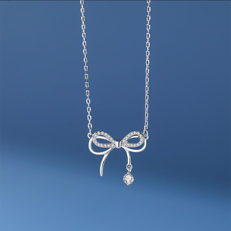 Butterfly Dream Double-Layer Clavicle Chain Necklace for Women – Versatile and Stylish Design
Butterfly Dream Double-Layer Clavicle Chain Necklace for Women – Versatile and Stylish Design